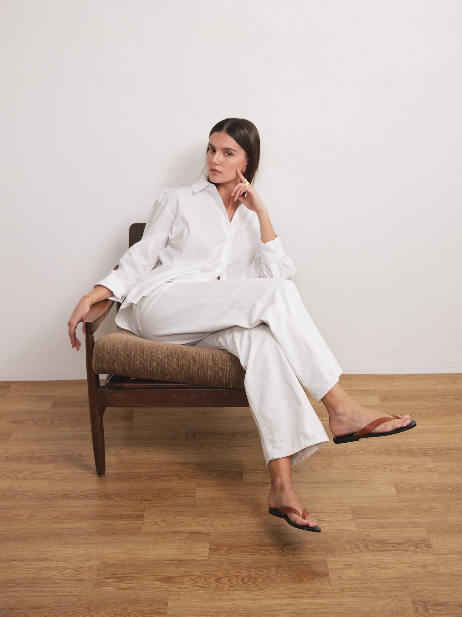Soof square flip flop tamba leather