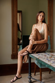 Hadas brown white leather